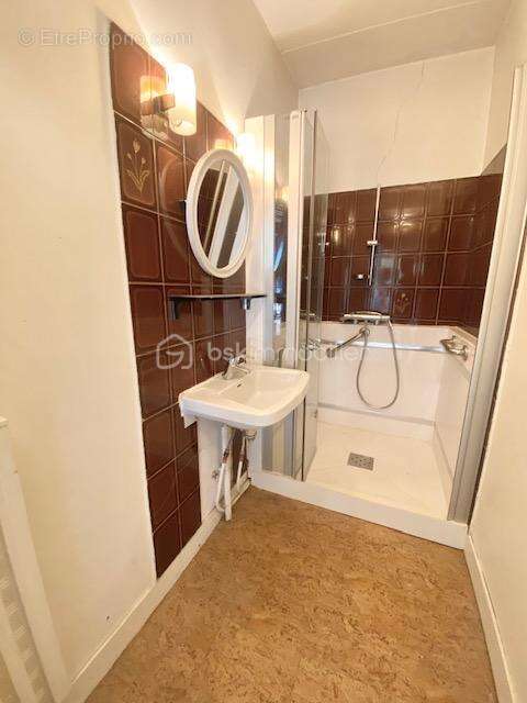 Maison à OZOIR-LA-FERRIERE