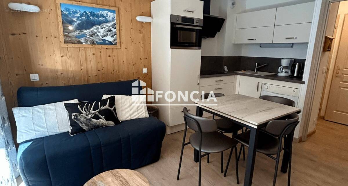 Appartement à SAINT-FRANCOIS-LONGCHAMP