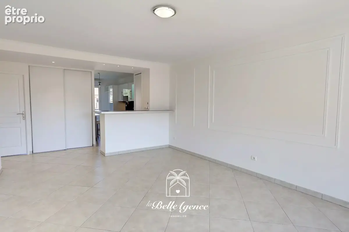 St Laurent du Var 3P 66m² - Avant dernier étage vue mer "Malone" - photo 6