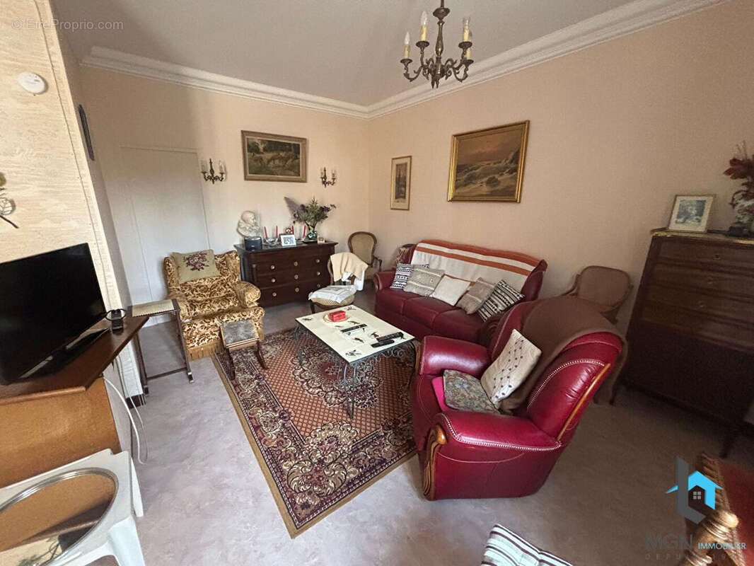 Maison à NOGENT-LE-ROI