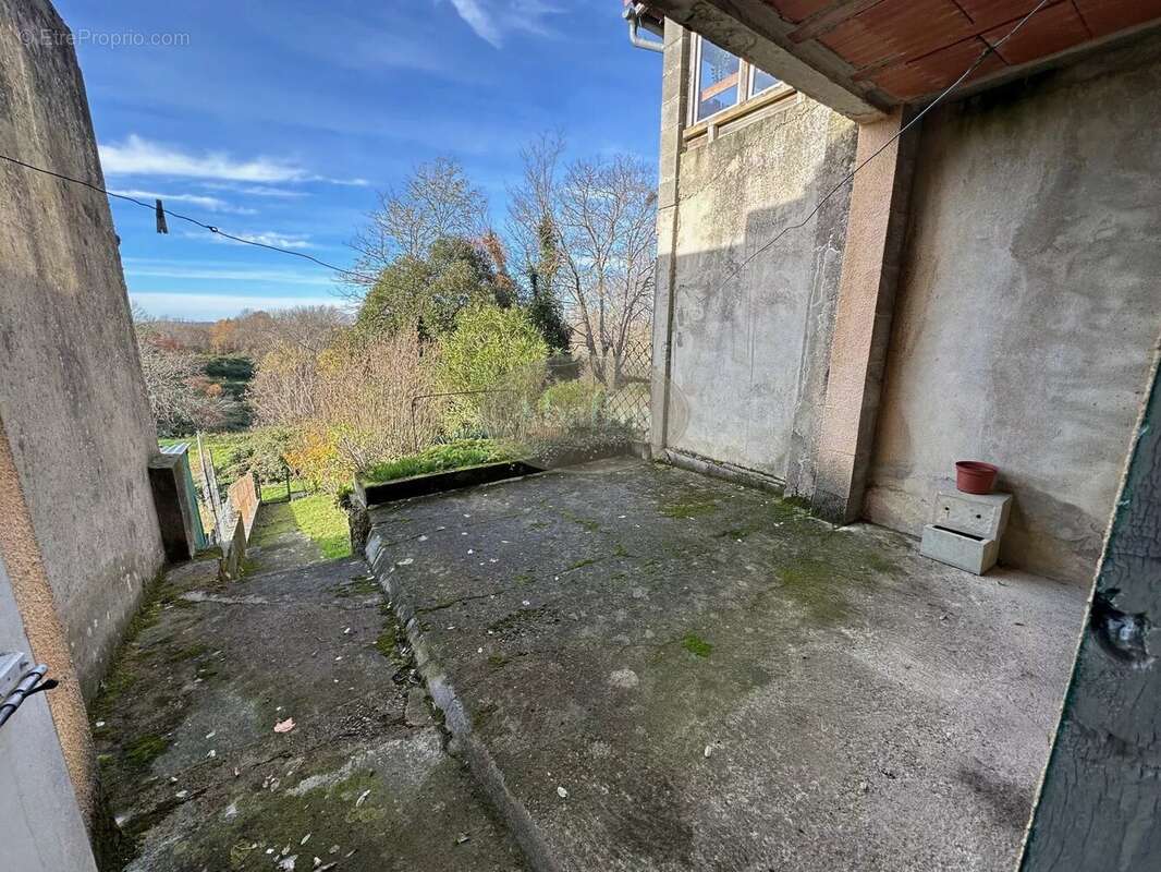 Appartement à MONLEON-MAGNOAC