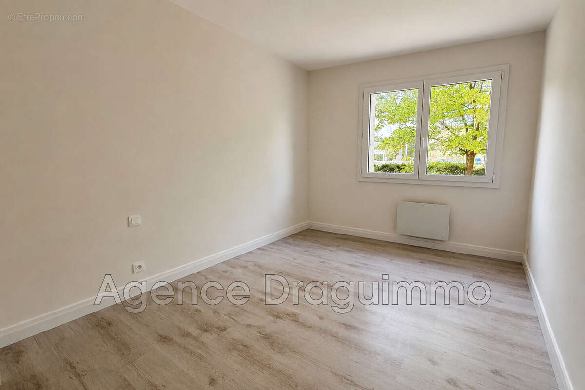 Appartement à DRAGUIGNAN