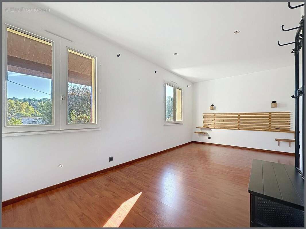 Photo 6 - Maison à LEOGNAN