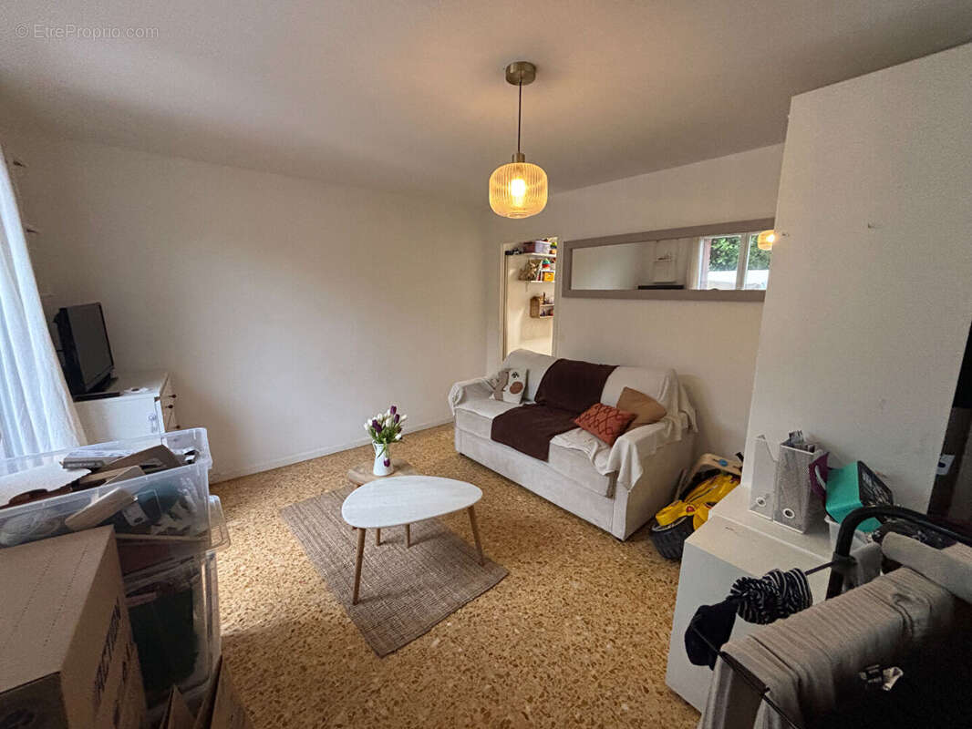 Appartement à MARSEILLE-12E