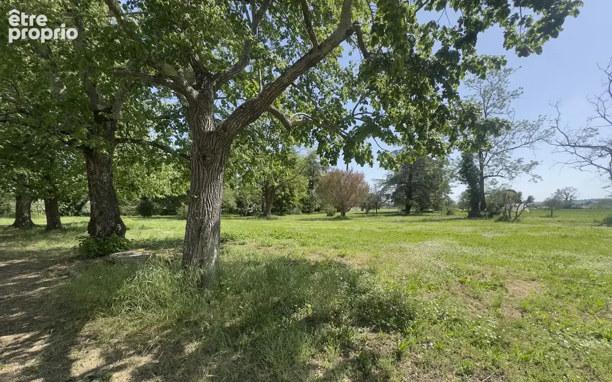 Ensemble immobilier dans un environnement champêtre - photo 4