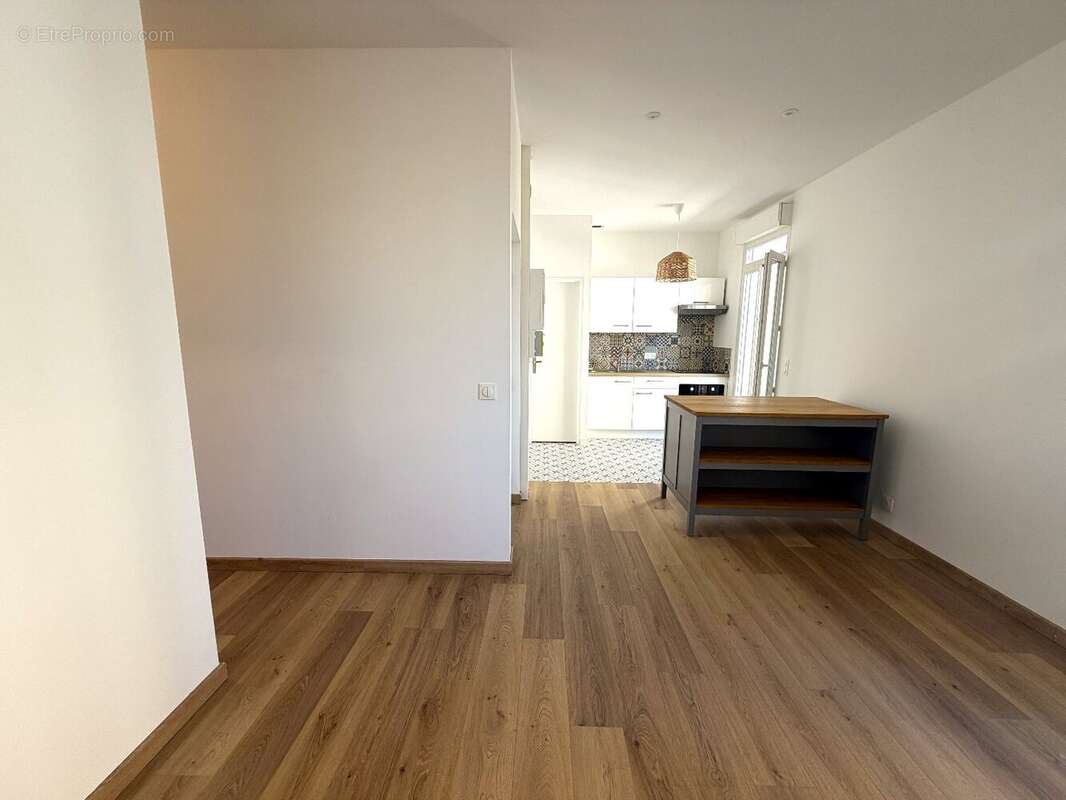 Appartement T3 45 m² rénové - photo 4