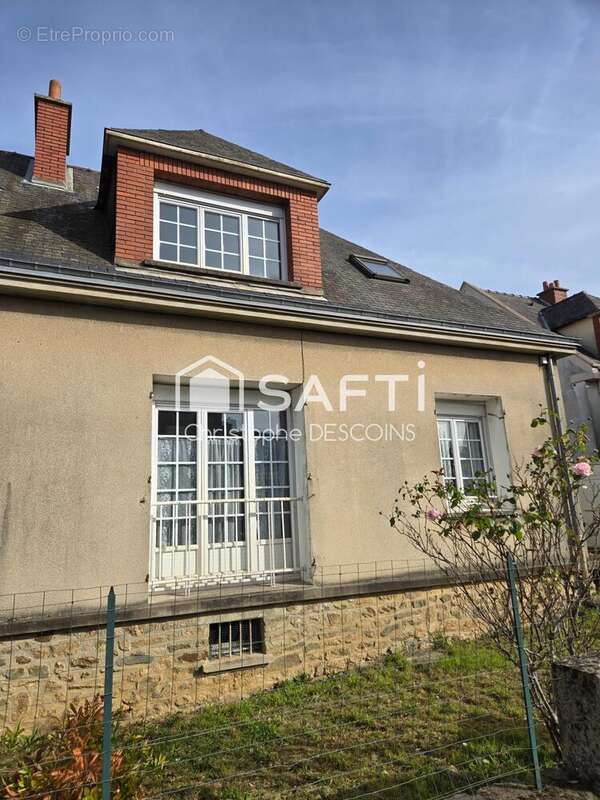 Photo 2 - Maison à MAYENNE