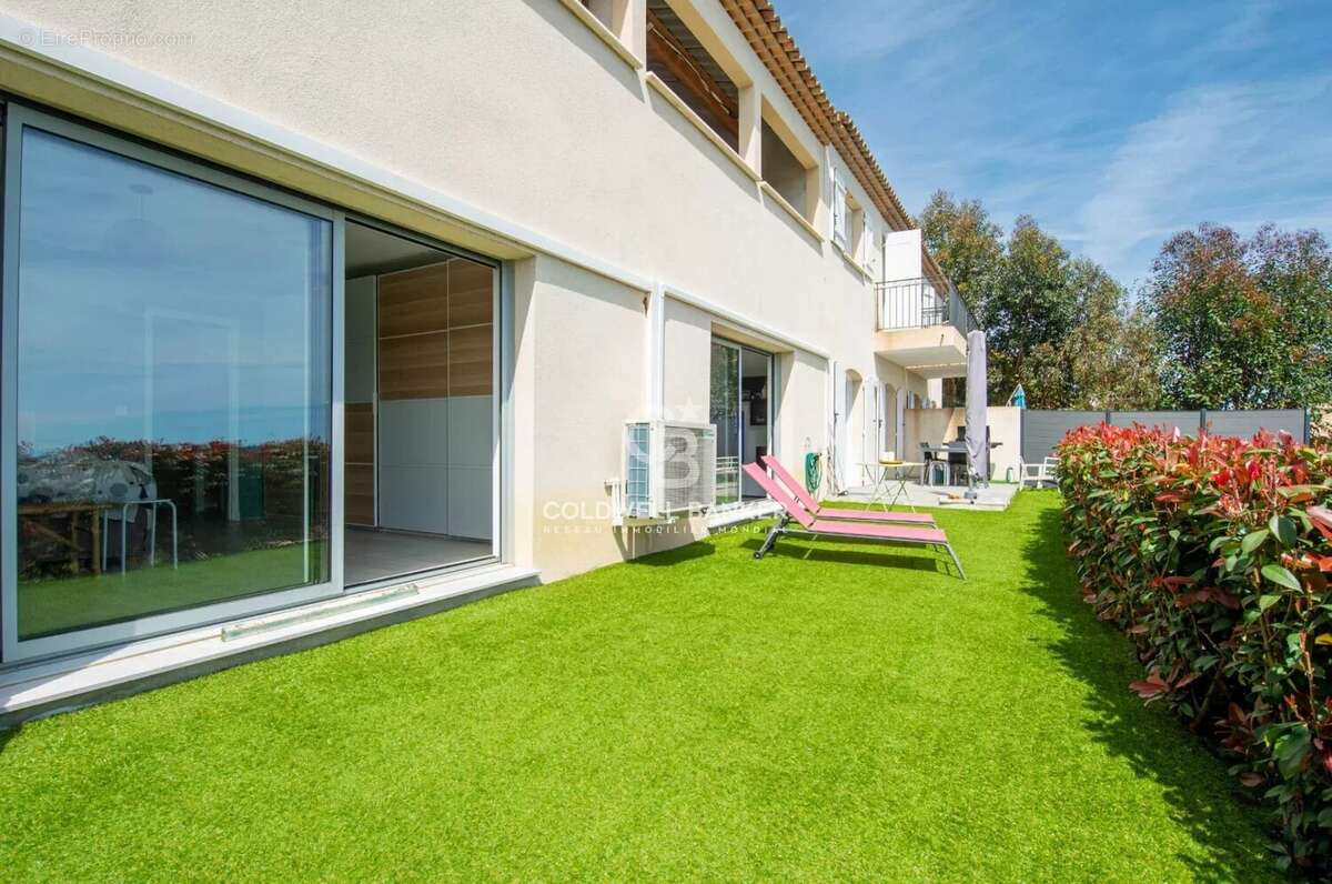 Appartement à PEGOMAS