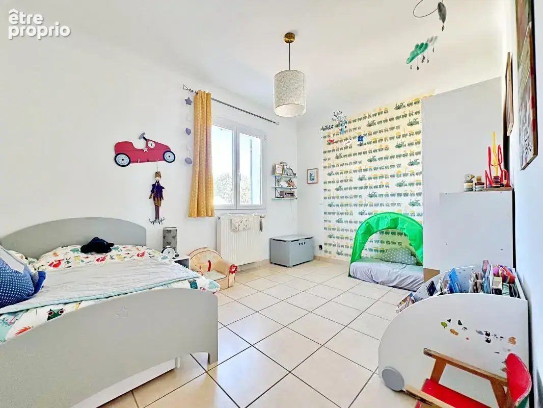 Maison 163 m² à Villeneuve-Les-Avignon  - photo 9