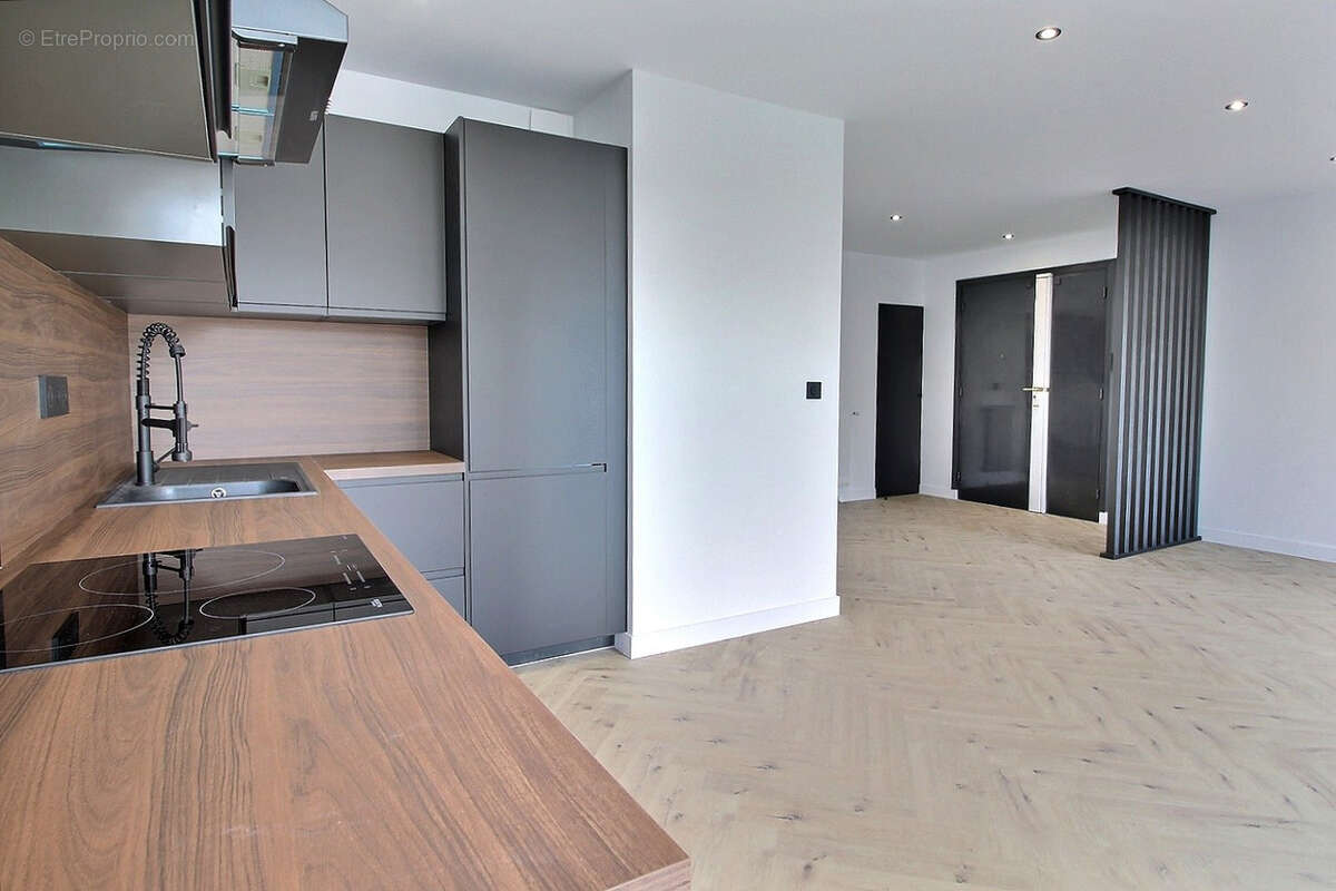 Appartement à LYON-4E