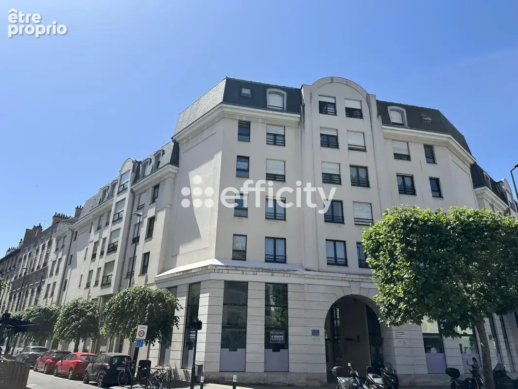 Commerce à LA GARENNE-COLOMBES