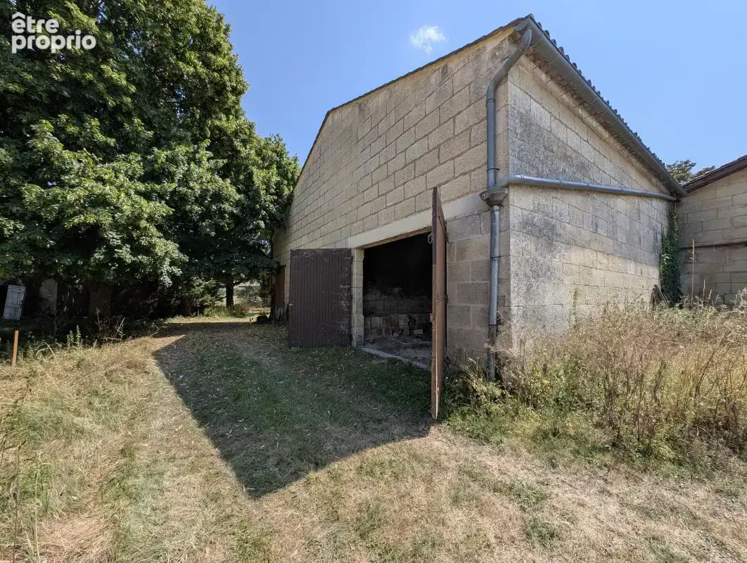Maison à ARVEYRES