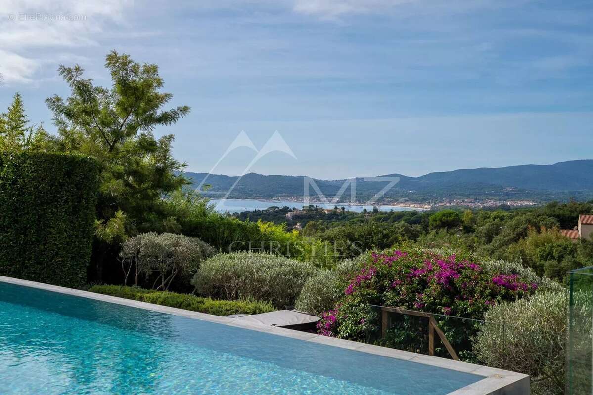 Maison à GRIMAUD