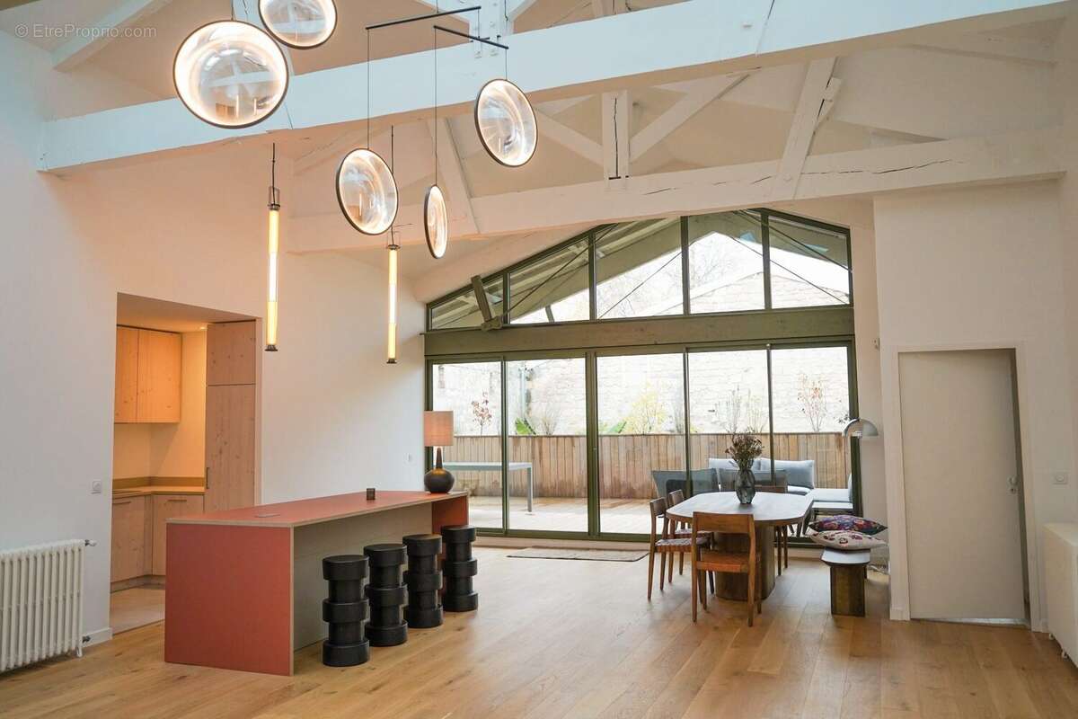 Appartement à BORDEAUX