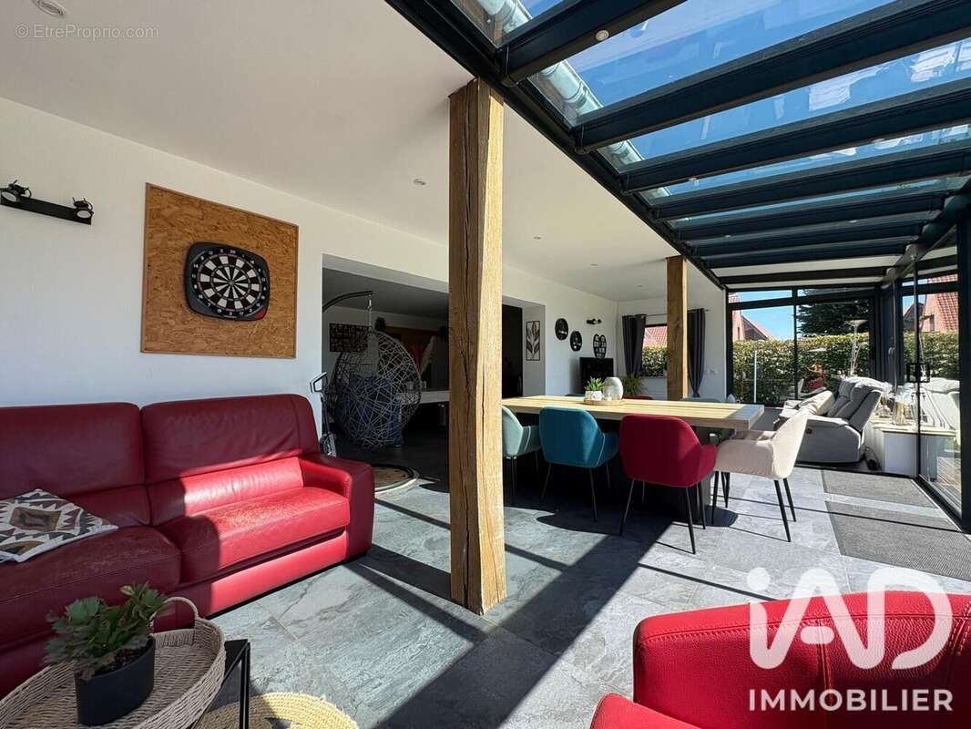 Maison 139 m² à Aix  - photo 2