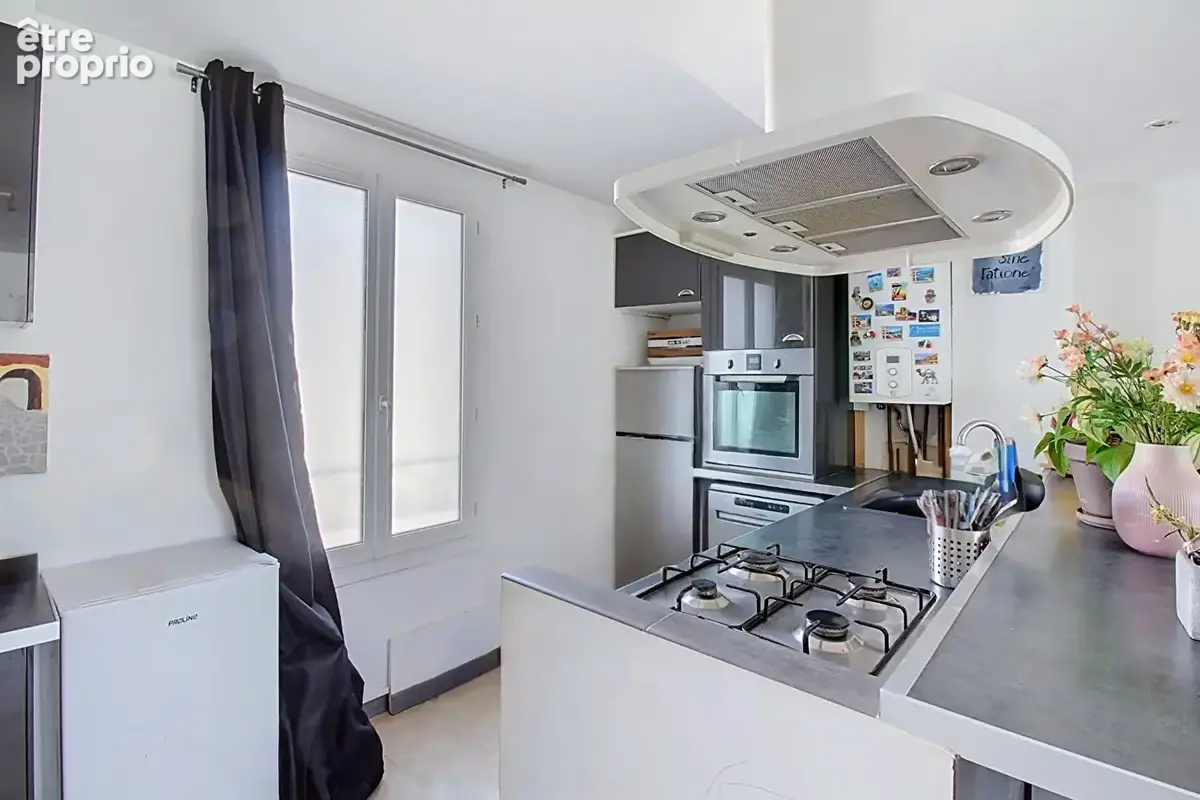 A vendre draguignan en exclusivite - appartement duplex - 4 chambres 128m2 dont 80m2 carrez avec cave et vue degagee - photo 3