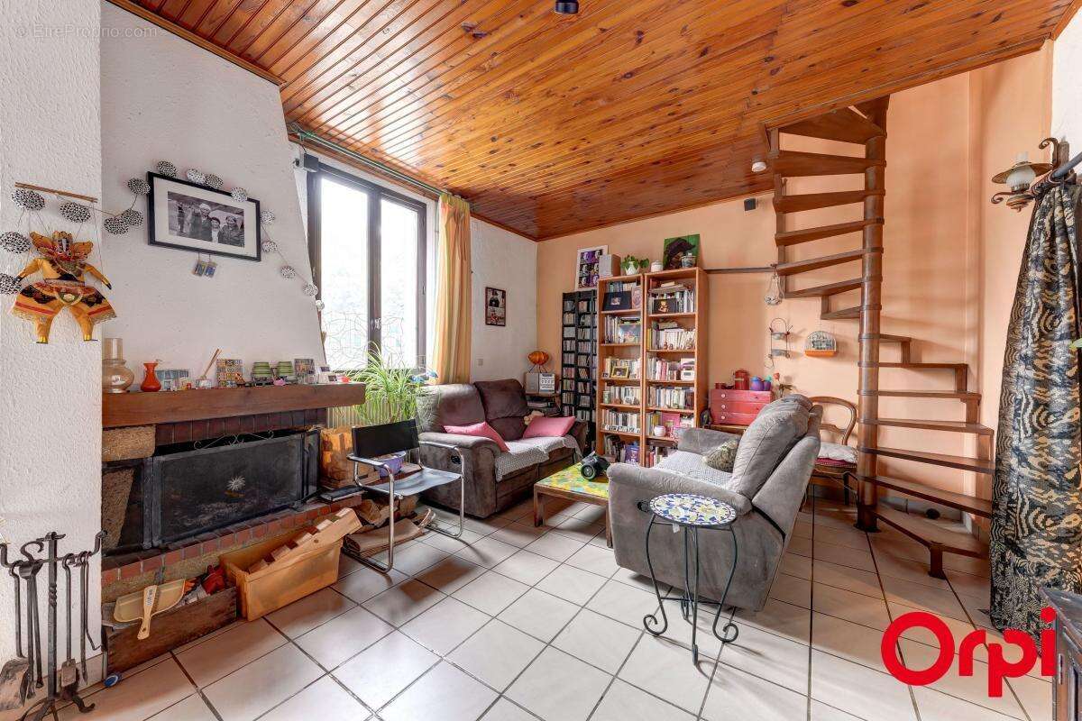 Maison à VILLEURBANNE
