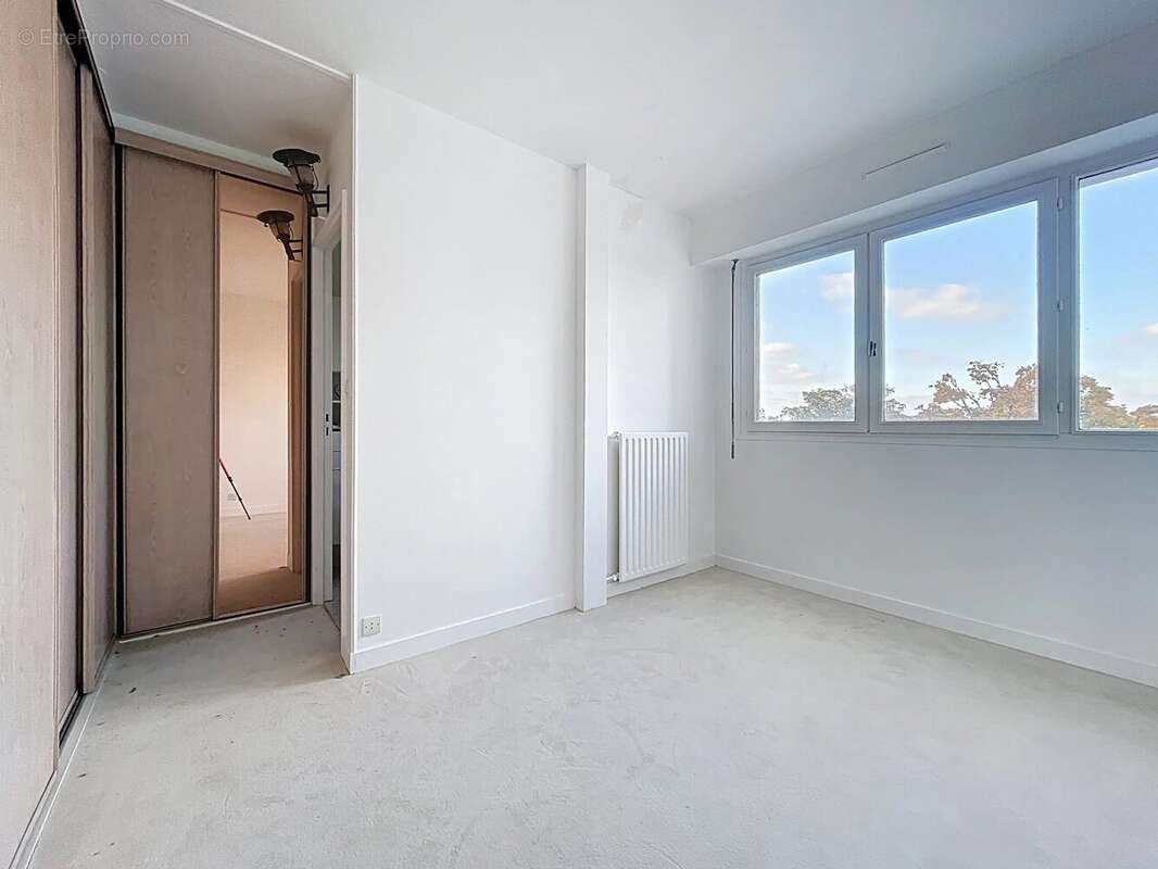 Appartement à ELANCOURT