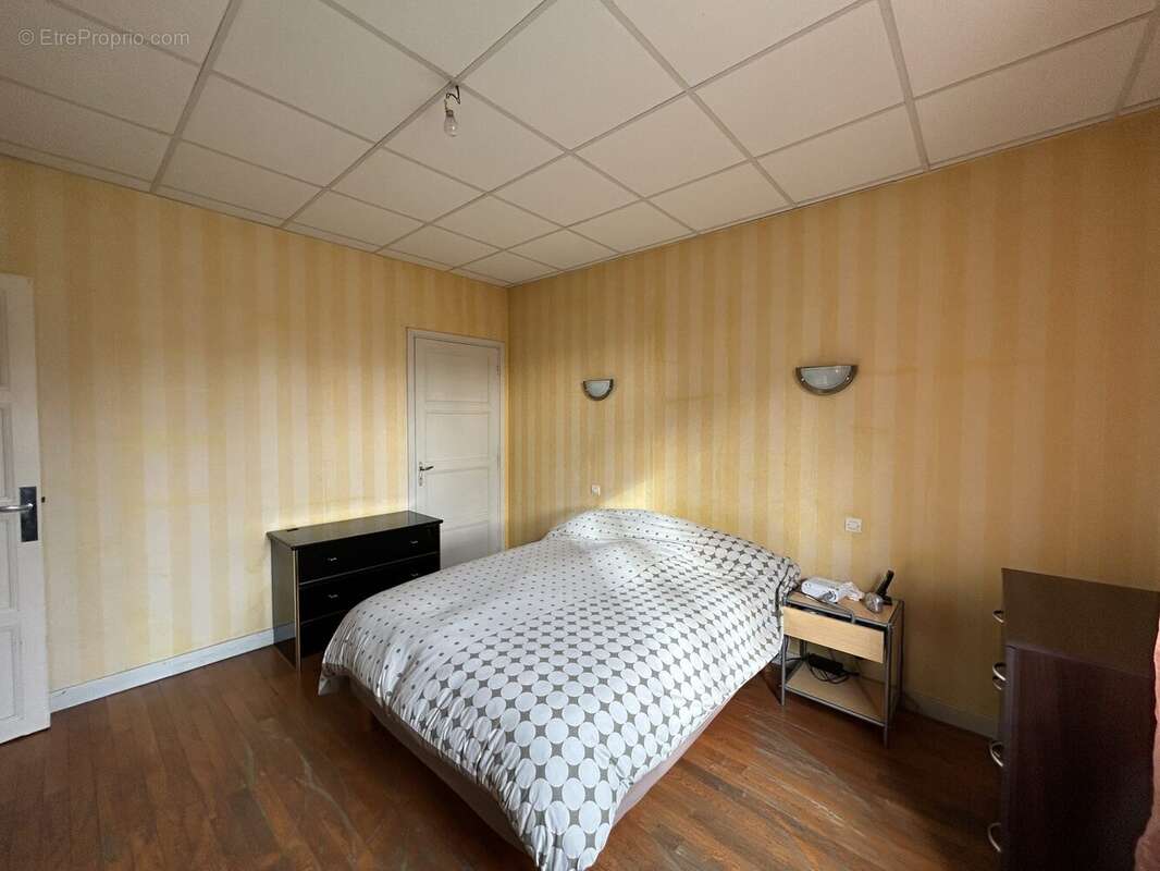 Maison 96 m² à Le Pouzin  - photo 8