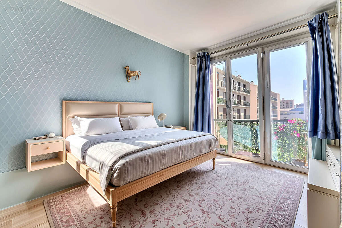 Appartement à COLOMBES