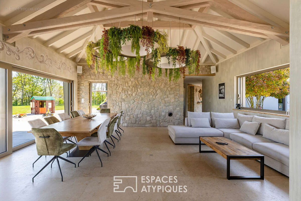 Maison à SOULTZ-HAUT-RHIN