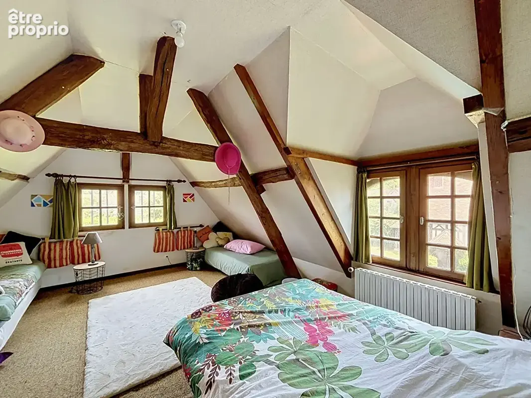 À proximité de Gisors  - propriété avec deux maisons - 5 chambres - piscine chauffée - photo 10