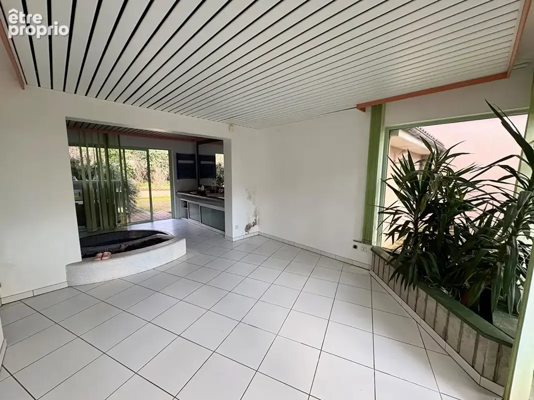 Maison d'architecte aux volumes généreux et secteur prisé - photo 3