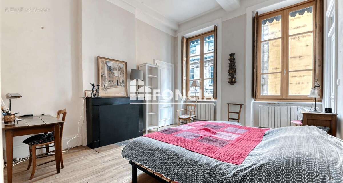 Appartement à LYON-1E