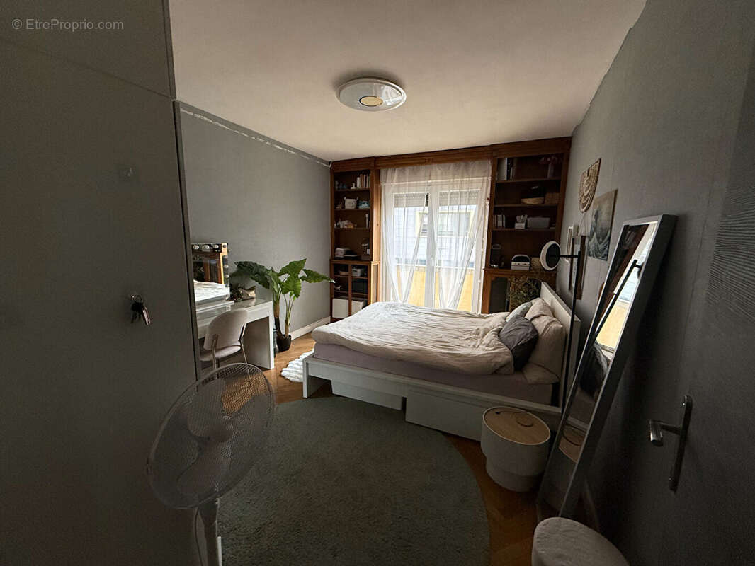 A vendre à ANNEMASSE, proximité gare CEVA, TRAM et Chablais Parc, grand T4 de 117,26 m² dans  un immeuble des années 30 - photo 6