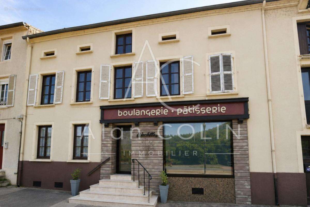 Immeuble avec local commercial et logement à Sierck-les-Bains - photo 13