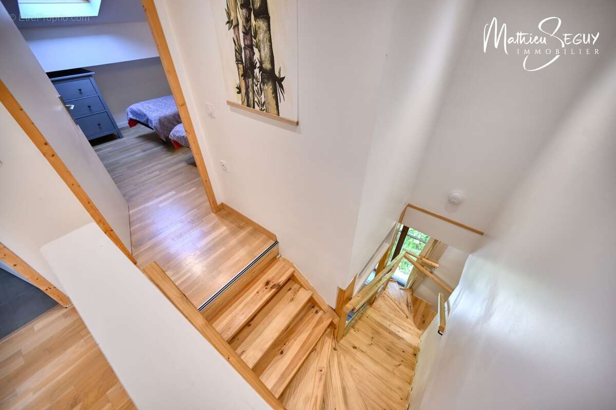YZERON - Appartement T4 duplex de tourisme - photo 15