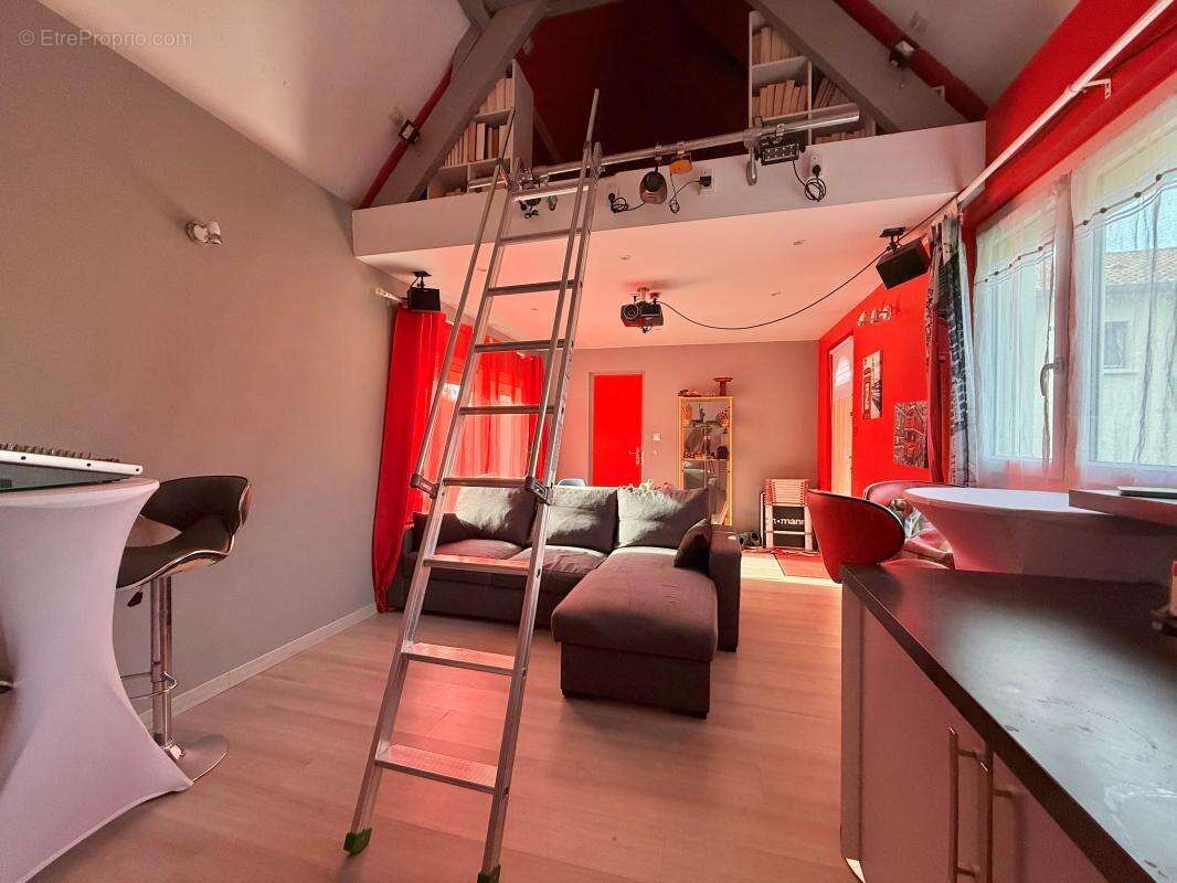 Maison à CHEVIGNY-SAINT-SAUVEUR