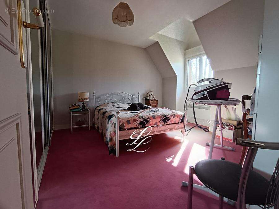 Maison 213 m² à La Bazoge  - photo 549
