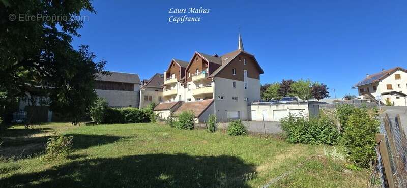 Appartement à THORENS-GLIERES