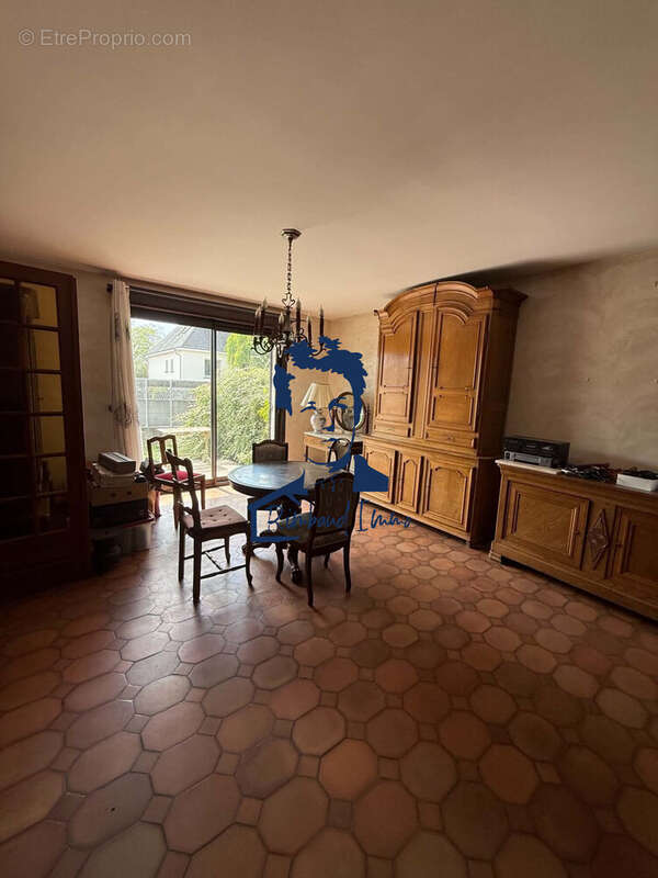 Maison à CHARLEVILLE-MEZIERES