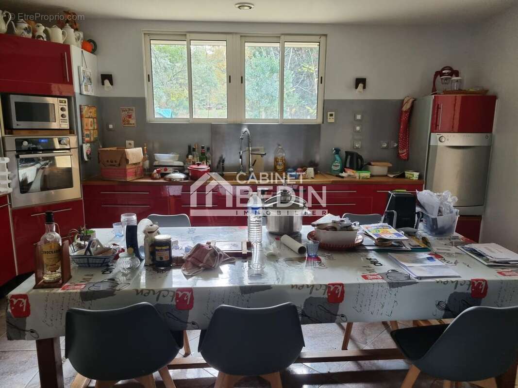 Maison à BELIN-BELIET