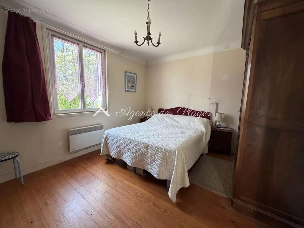 Maison a meschers - photo 12