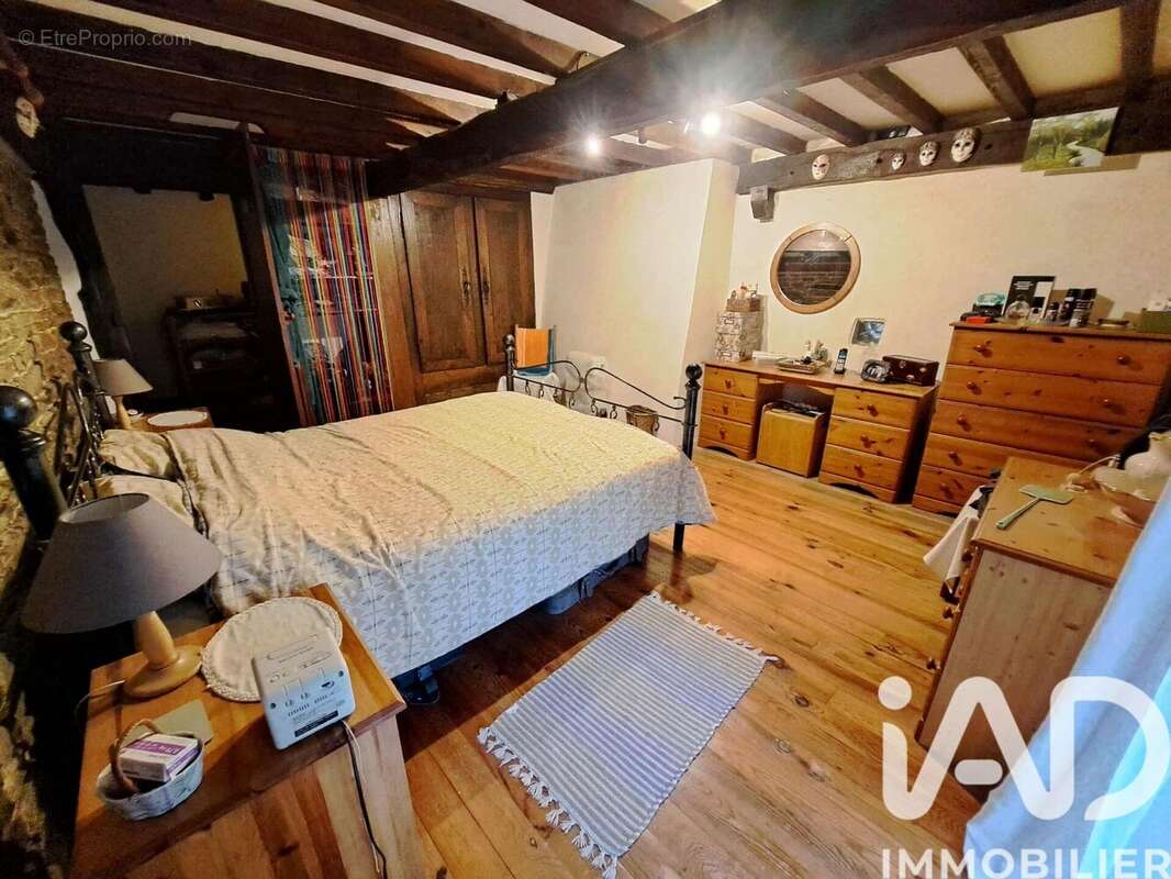 Photo 9 - Maison à NEANT-SUR-YVEL