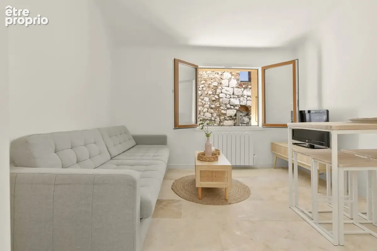 Photo Appartement à Tourrettes-Sur-Loup au prix de 199 000€