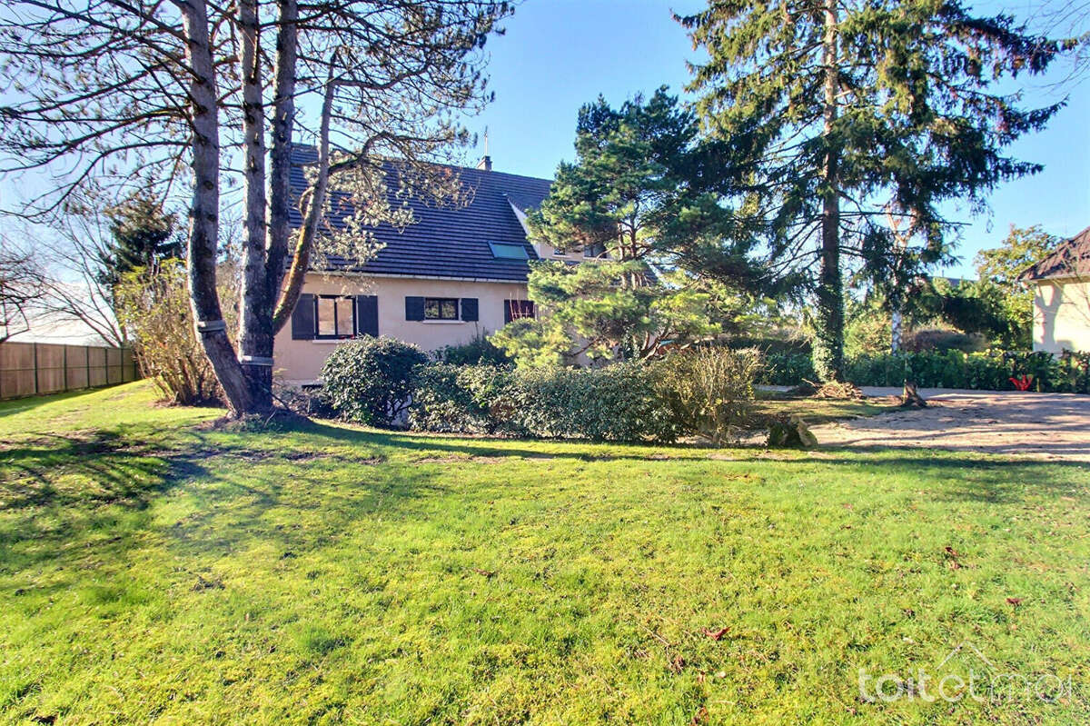 Maison à CERNAY-LA-VILLE