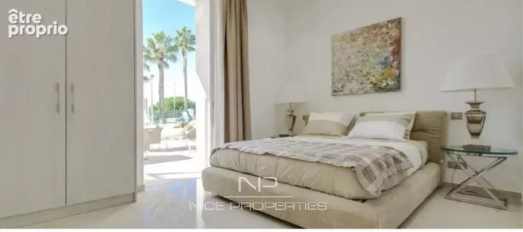 Cannes, exceptionnel 6 pièces sur la Croisette avec terrasse de 170 m² - photo 7