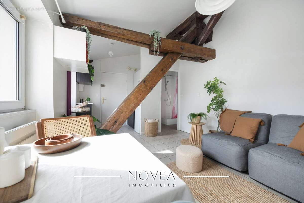 Appartement à LYON-1E