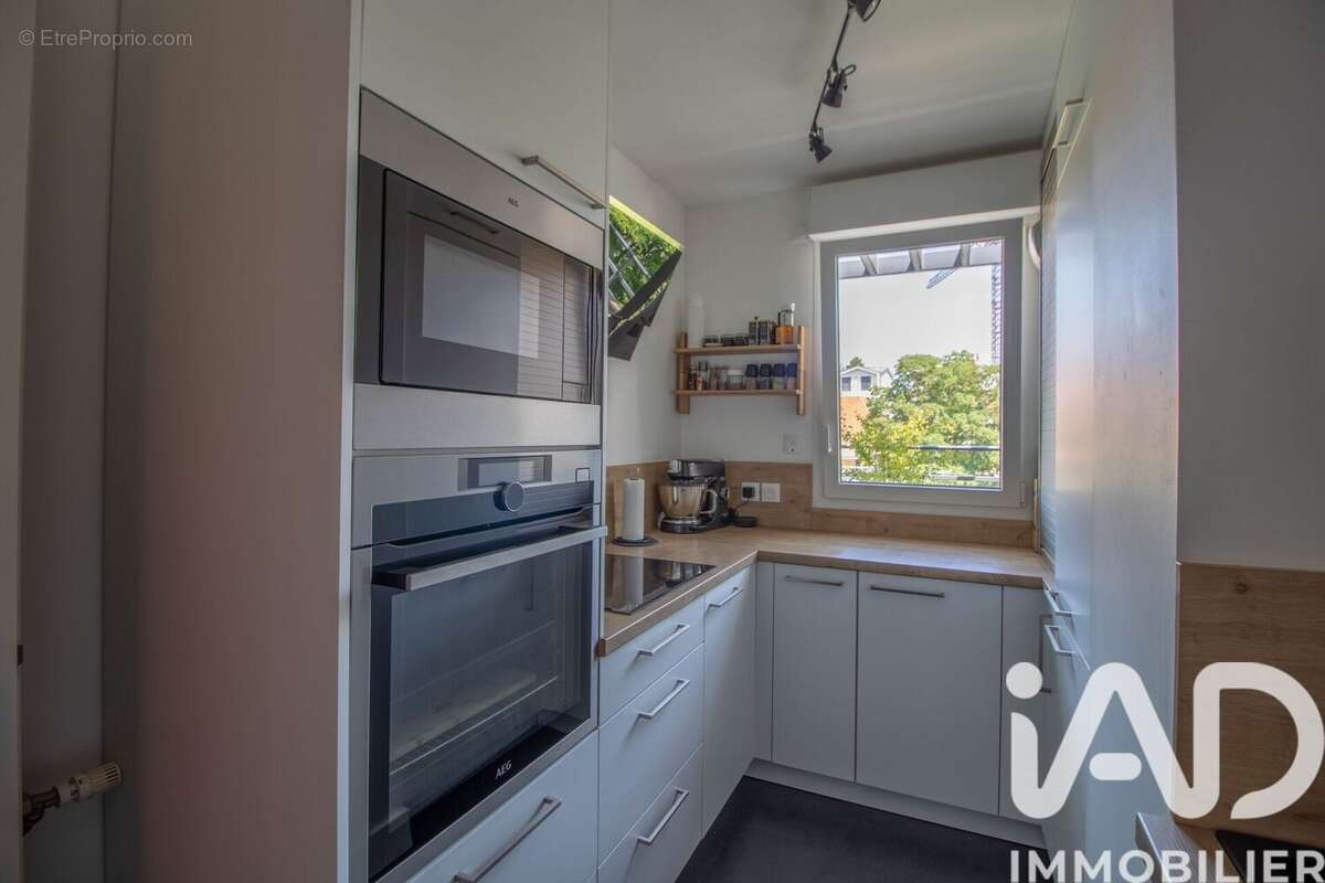 Photo 8 - Appartement à RUEIL-MALMAISON