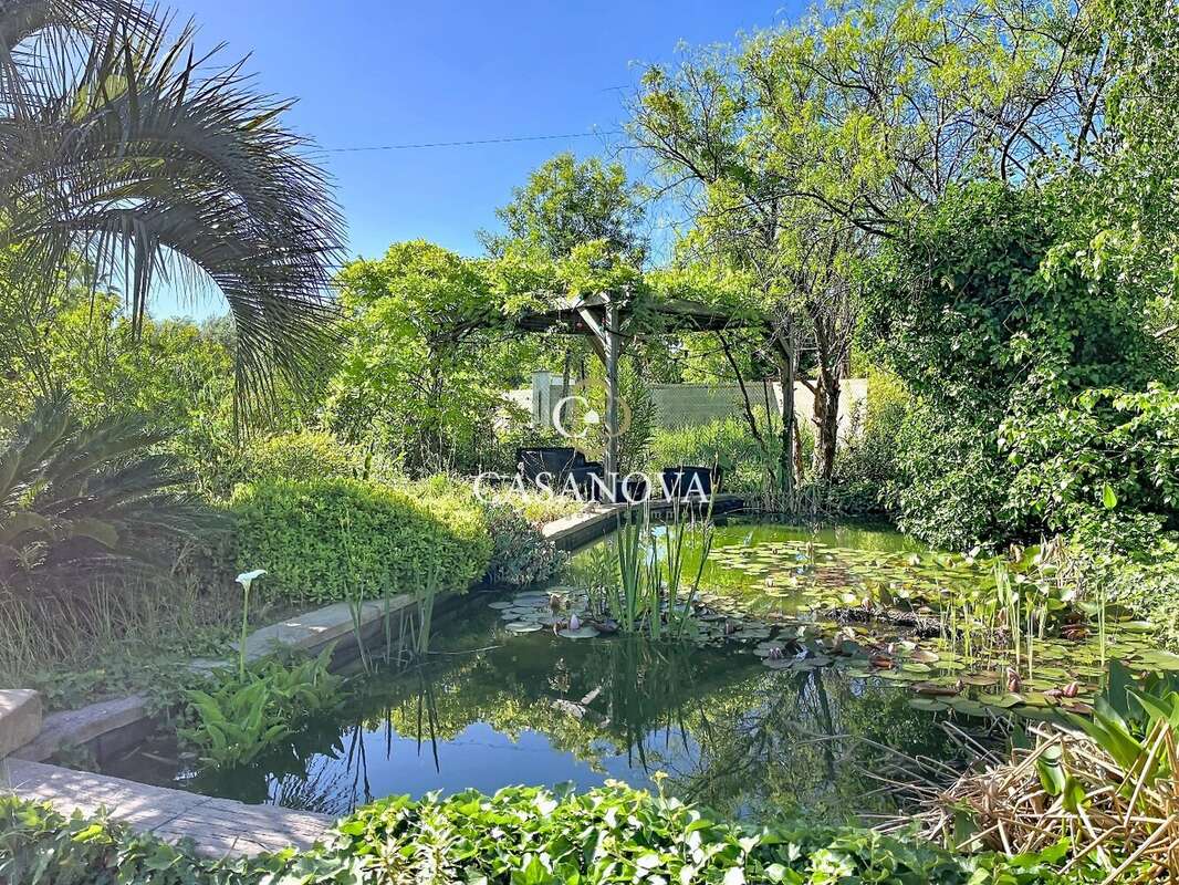 Villa à vendre à Laurens avec grand jardin paysager - photo 19