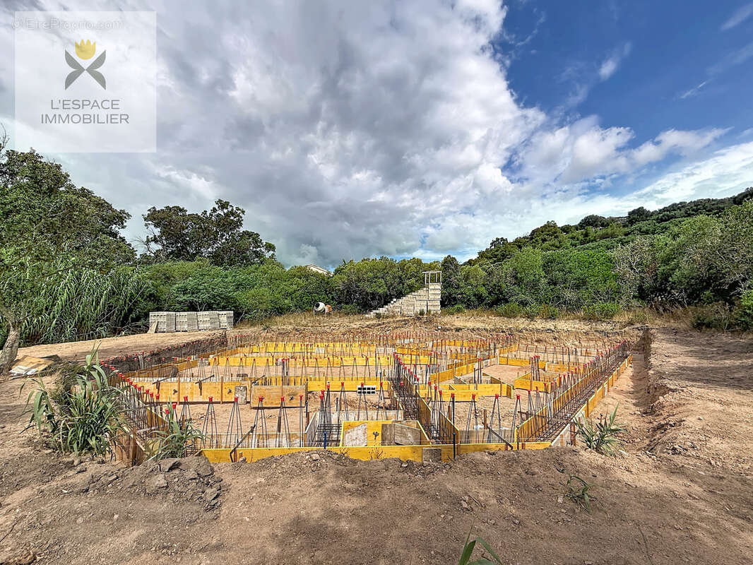À vendre   Terrain avec permis purgé et villa en cours de construction   Bonifacio - photo 4