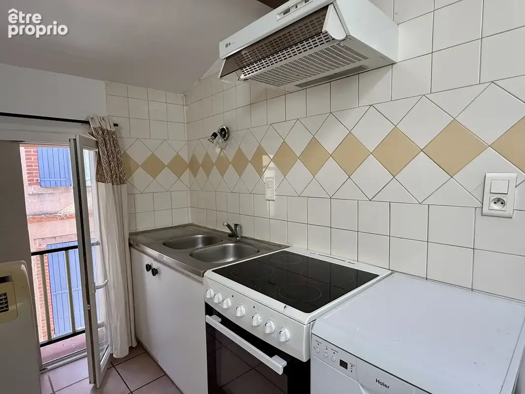 Lescure village - Petite maison de 32 m2 avec garage en rez-de-chaussée. - photo 6