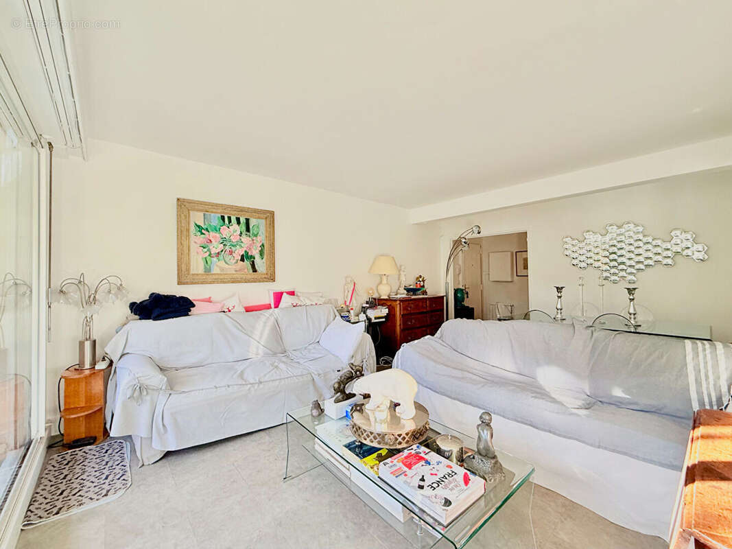 Appartement à CHOISY-LE-ROI