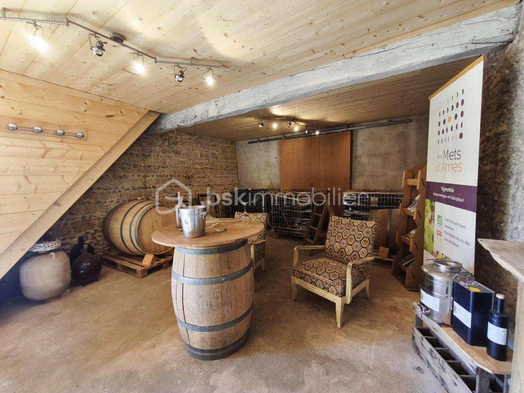 Maison à AURIONS-IDERNES