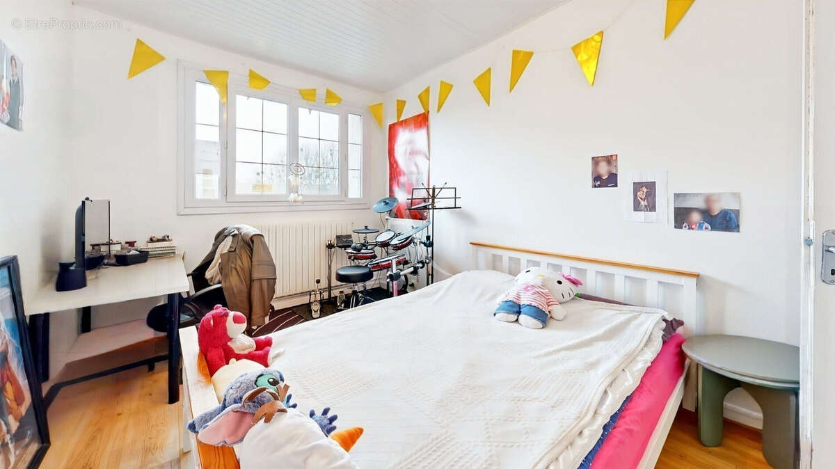 Maison familiale  5 chambres Sous-sol total 15 min Pontoise - photo 11