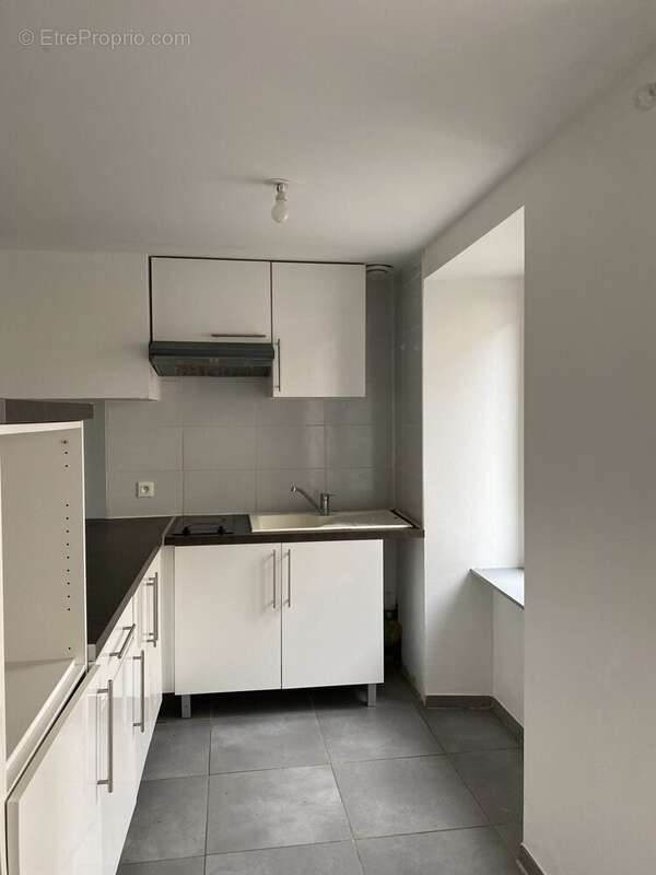 Maison à CHATEAUNEUF-LA-FORET